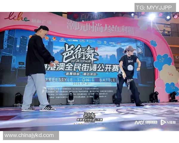 杭州街舞队速度之争引发热议舞者们的激情与挑战交织在一起 杭州街舞队速度之争引发热议舞者们的激情与挑战交织在一起