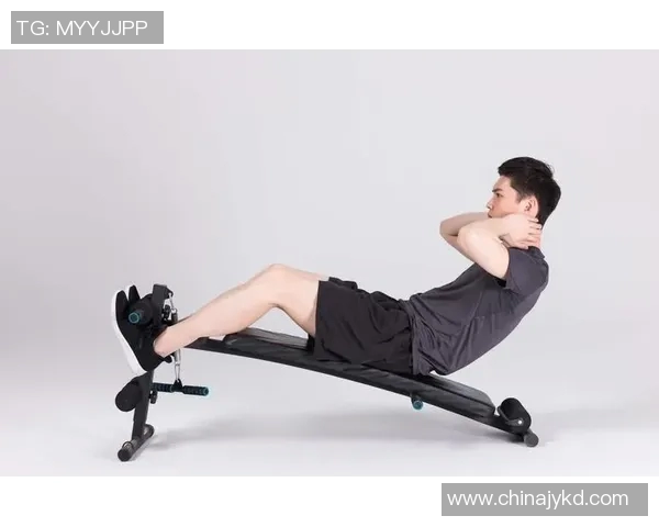 腰疼人群锻炼推荐哪些健身器材